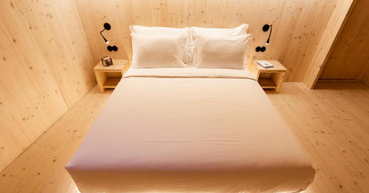 מלון זירו בוקס לודג‘