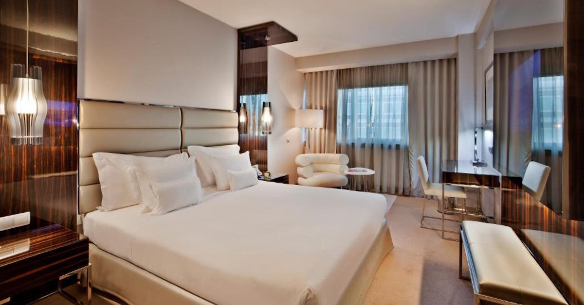 Altis Grand Hotel Bedroom