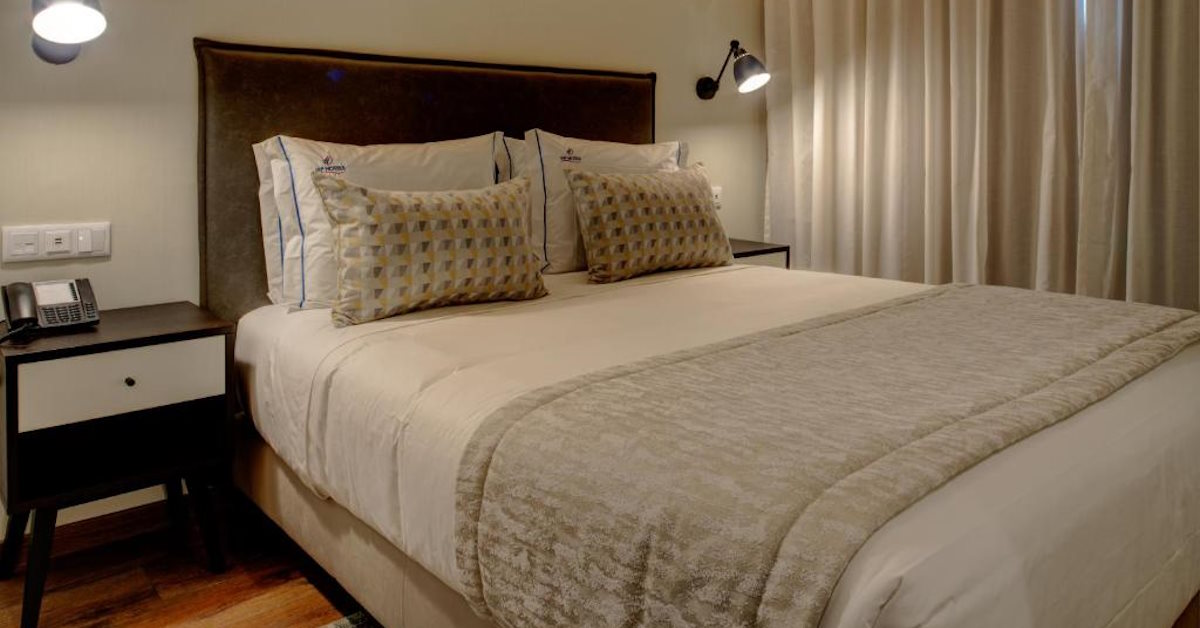 VIP Executive Picoas Hotel Bedroom