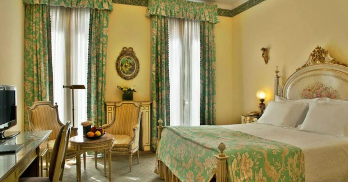 Hotel Avenida Palace Bedroom